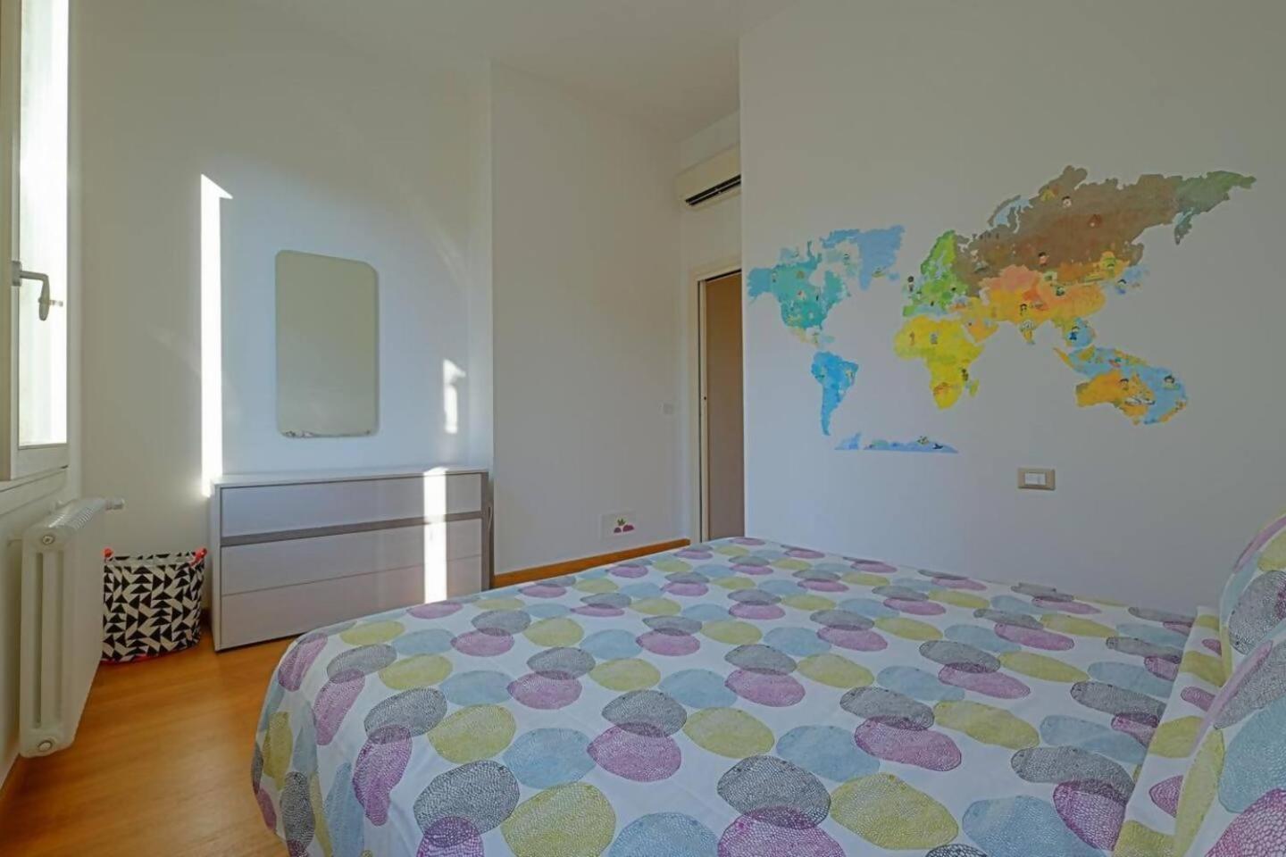 Rio Ca Foscari A San Pantalon Apartment Venesia Bagian luar foto